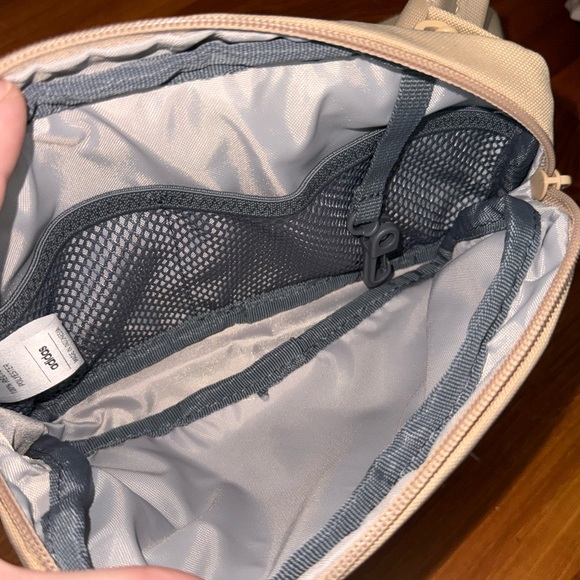 adidas Nude Belt Bag - Picture 3 of 3